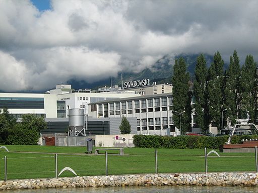 Swarovski-Werk in Wattens / Foto: BKP (Own work) [CC BY-SA 3.0 (http://creativecommons.org/licenses/by-sa/3.0)], via Wikimedia Commons