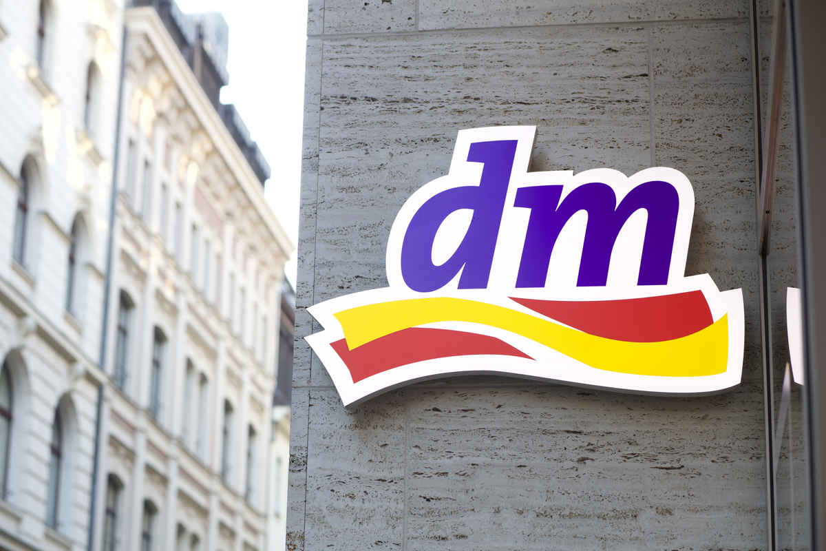 dm-drogerie markt GmbH + Co. KG / Michael Bader