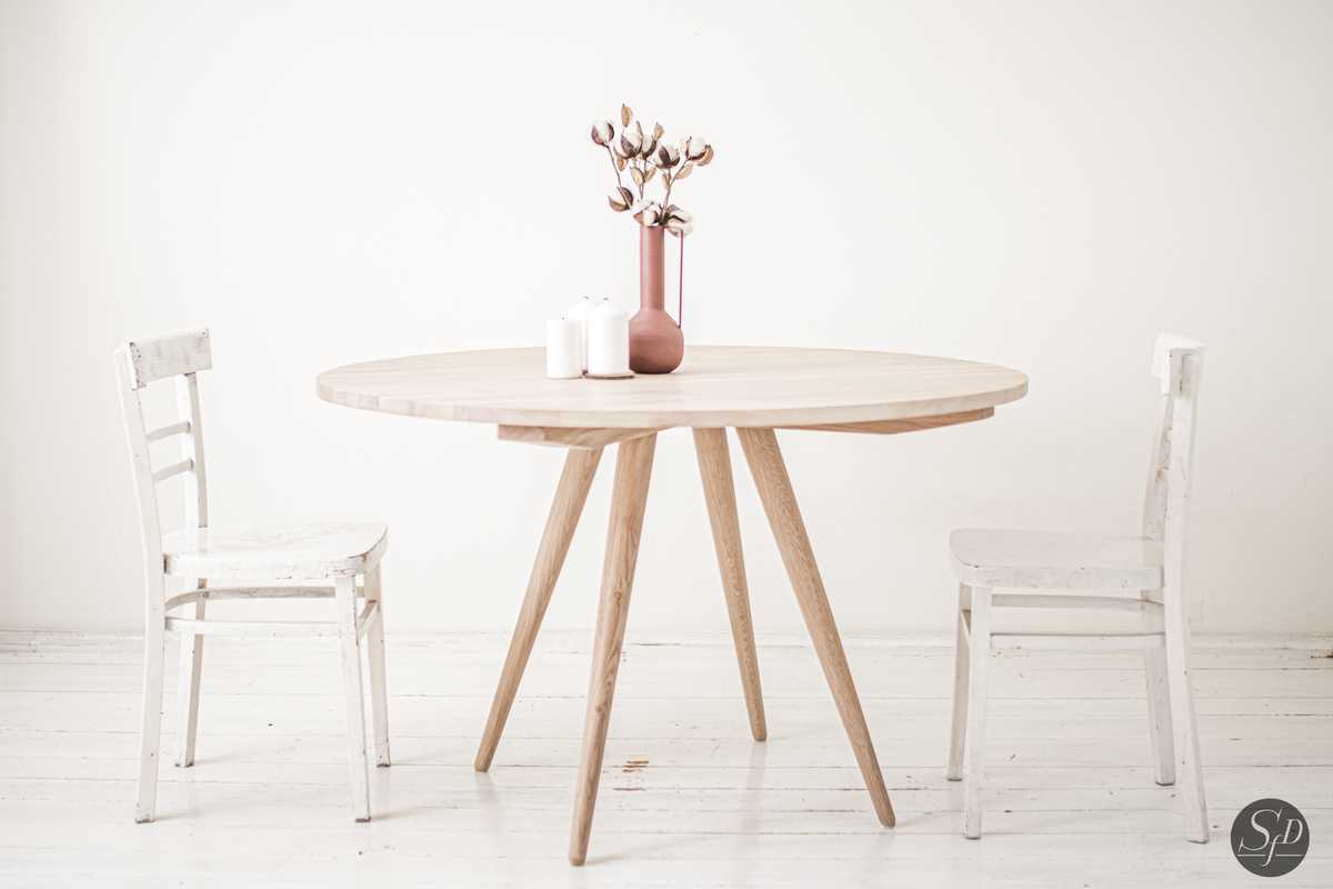 SOL moderner Esstisch aus Holz - SFD Furniture Design