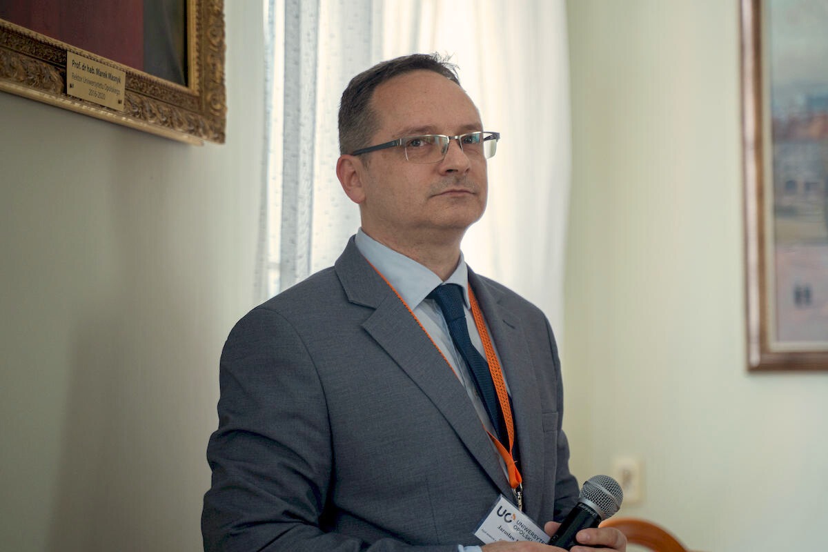 Dr. Jarosław Bogacki
