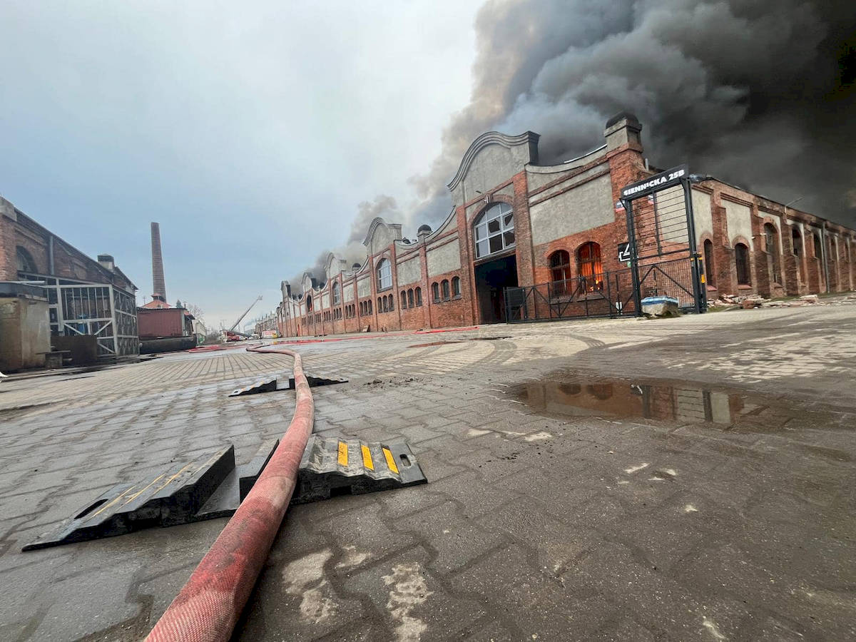 brand, danzig, lagerhalle