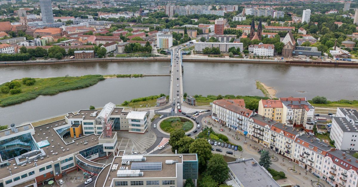 Frankfurt Oder, Słubice, Polen, Deutschland, Grenzkontrollen, Stau, Stau an der Grenze, Stau in Frankfurt, Grenzübergang Frankfurt-Słubice,