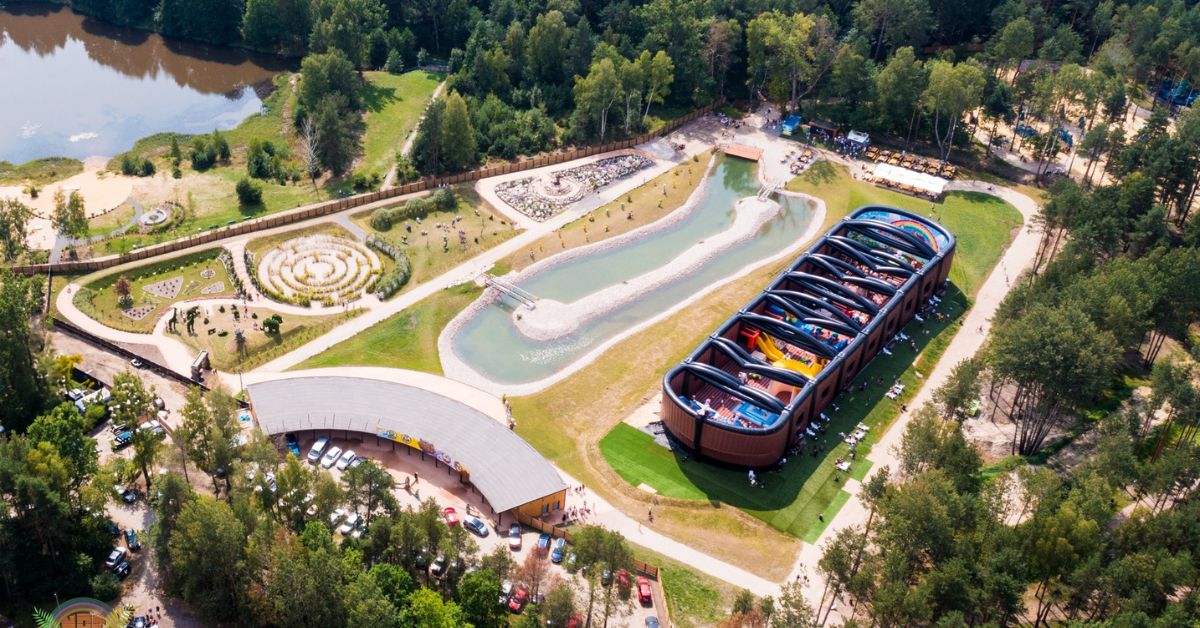 Die größte Hüpfburg der Welt, Polen, neuer Vergnügungspark in Polen, Skarżysko-Kamienna, Hüpfburg, Vergnügungsparks in Polen, Luftburg, Arche Noah, Arche Noah im Noe Park, Ticketpreise im Noe Park, Noe Park,