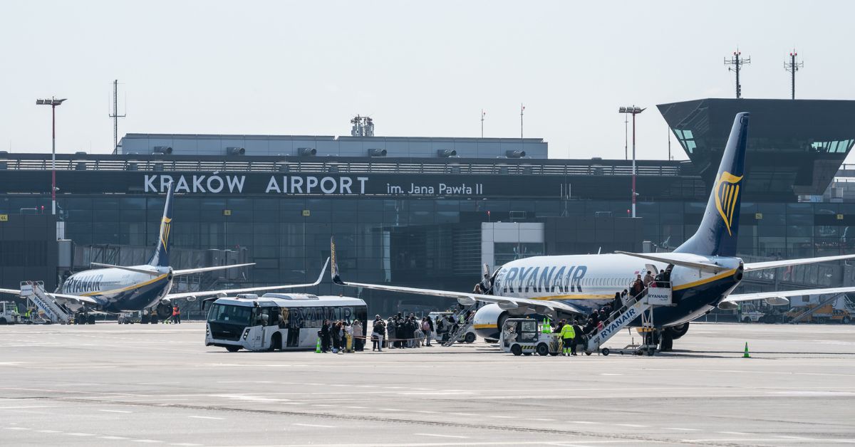 Krakauer Flughafen, Flughafen in Krakau, Flughafen Krakau, Krakau, Kraków, Polen, CT-Scanner, Scanner, CT-Scanner am Flughafen in Krakau, Flughafen in Kraków,