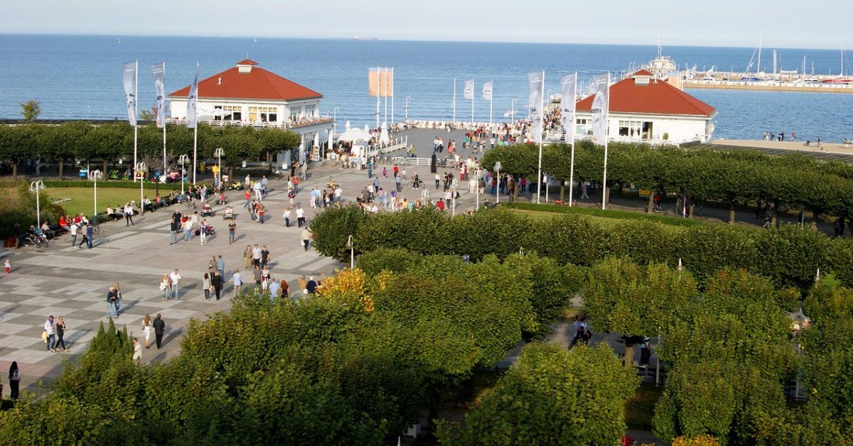 Jana Fischer, Australierin, Sopot, Zoppot, Polen, Ausländer über Polen, travelswithJana,