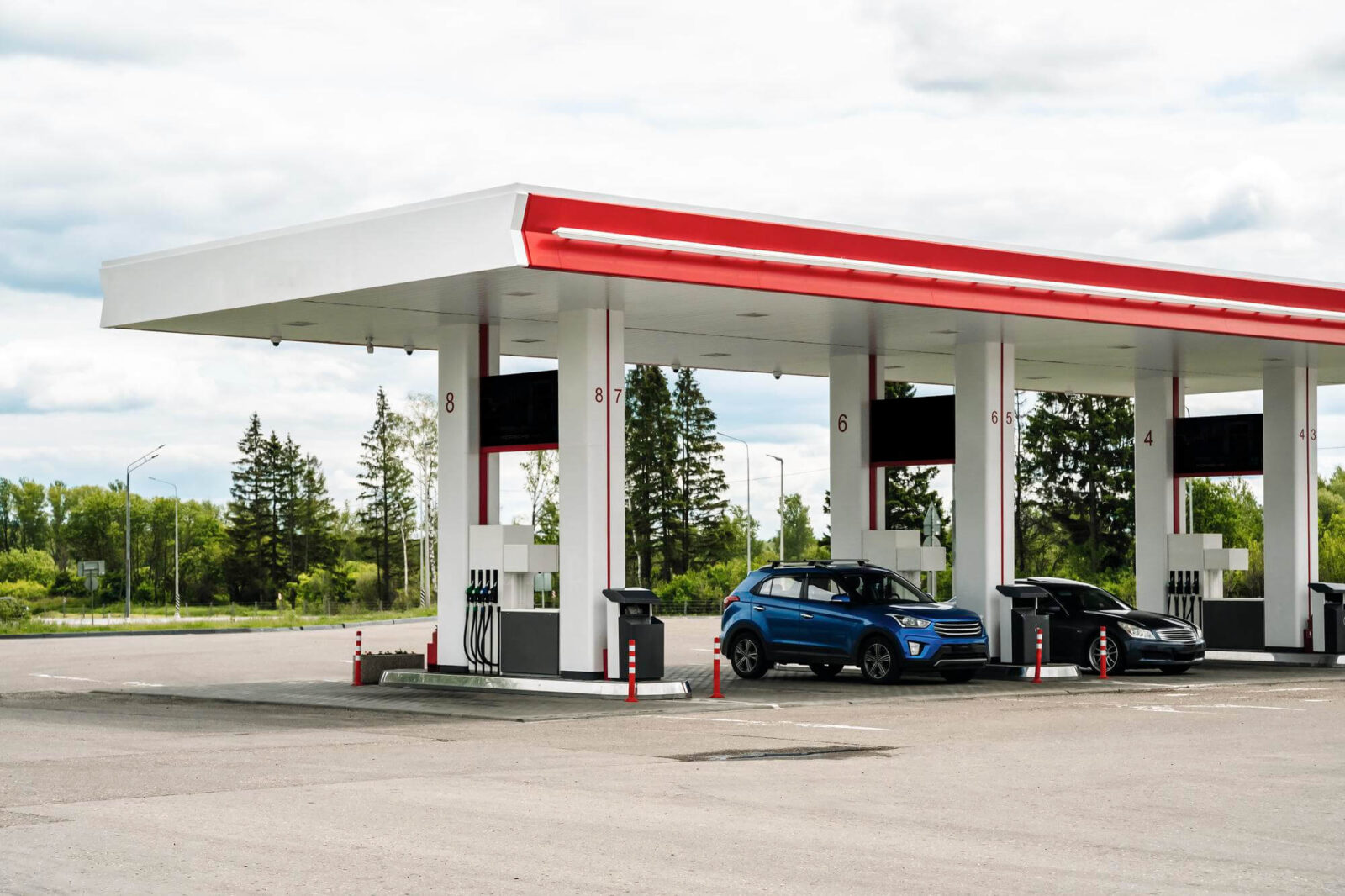 Tanken, Benzin, Diesel, Polen, Deutschland, Kraftstoff, Kanister, Tanktourismus, Energiesteuer, Mineralölsteuer, Zoll, Reservekanister, Benzinpreise, Dieselpreise, EU-Mitgliedstaat, Einfuhr, steuerfrei, mitbringen, wie viel Benzin darf man aus Polen nach Deutschland mitbringen, wie viel Diesel im Kanister über Grenze, Kraftstoff aus Polen nach Deutschland mitbringen, Benzin aus Polen nach Deutschland, Diesel aus Polen nach Deutschland, wie viel Liter Kraftstoff im Kanister erlaubt, Tanktourismus Polen Deutschland, Kraftstoff im Kanister Grenze Deutschland, wie viel Liter Benzin darf man im Kanister nach Deutschland mitbringen, wie viel Diesel im Kanister über Grenze Polen Deutschland, darf man Benzin im Kanister aus Polen mitbringen, wie viel Kraftstoff darf man steuerfrei nach Deutschland mitbringen, Benzin im Kanister Zoll Deutschland Regel, Kraftstoff im Kanister EU Einfuhr Deutschland, Tanktourismus Polen lohnt sich, Benzinpreise Polen vs Deutschland, ADR Transport Kraftstoff Kanister, Kanister Benzin Transport Regeln,