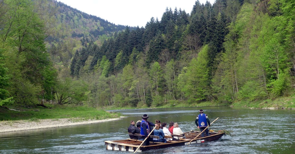 dunajec floßfahrt, floßfahrt auf dem dunajec, dunajec polen floßfahrt, pieniny nationalpark floßfahrt, fluss dunajec floßfahrt, floßfahrt polen pieninen, dunajec floßfahrt preise 2026, wie lange dauert die dunajec floßfahrt, startpunkt sromowce floßfahrt, floßfahrt endet in szczawnica, floßfahrt krościenko dauer, pieniny schlucht dunajec route, floßfahrt polen erfahrungen, dunajec floßfahrt tickets online, pieninen nationalpark fluss dunajec, tagesausflug von krakau dunajec, polen, dunajec, floßfahrt, fluss, pieniny, pieninen, nationalpark, schlucht, flößer, flösserei, rafting, natur, gebirge, tourist, attraktion, route, startpunkt, szczawnica, sromowce, krościenko, krakau, zakopane,