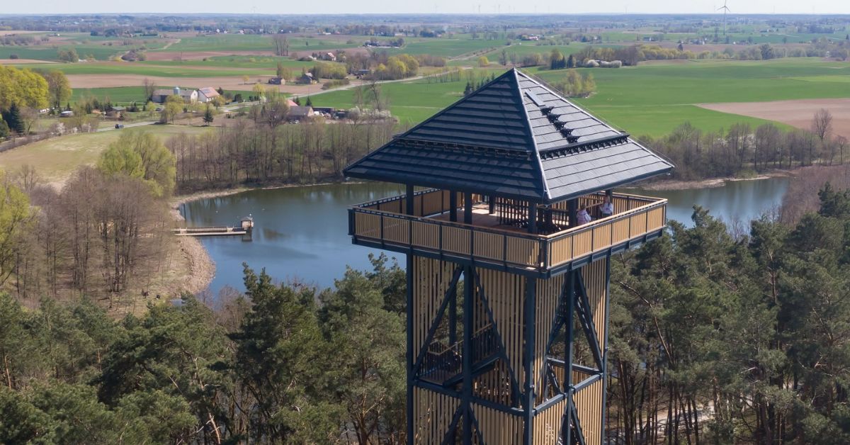 Aussichtsturm Łopatki, Łopatki See, Kujawien-Pommern Sehenswürdigkeiten, Aussichtsturm Polen, kostenlose Attraktion Polen, Tourismus Kujawien-Pommern, Panoramablick Polen, Łopatowickie See, Sehenswürdigkeiten Kujawien-Pommern, kostenloser Aussichtsturm Polen, Polen, Aussichtsturm,