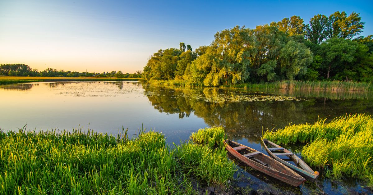 Polen Urlaub Preise, Urlaub in Polen, Masuren Urlaub, Mikołajki Hotels, Ferienorte Polen, Hotelpreise Polen, Familienurlaub Polen, Urlaubskosten Polen, Sommerurlaub Polen 2026, Unterkunftspreise Polen, Reisen nach Polen, Masuren Hotels, Urlaub in den Masuren, Reisekosten Polen, Urlaub Polen Vergleich,