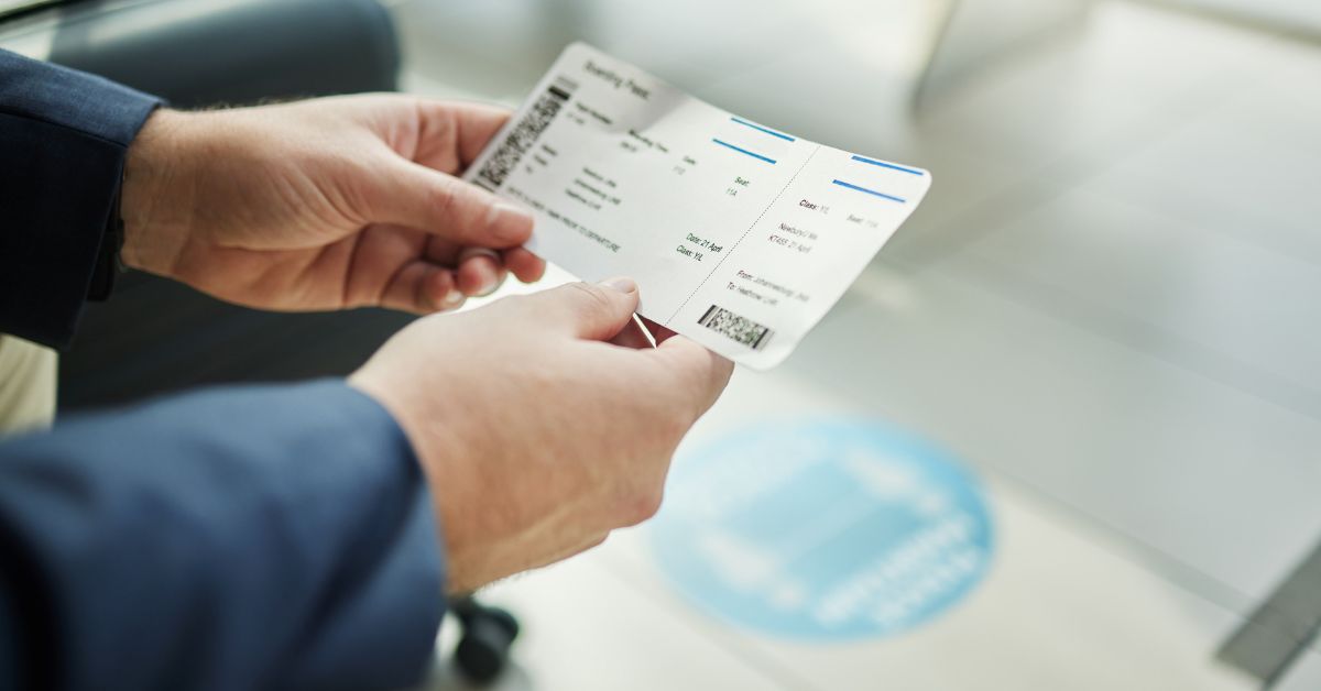 Leo Express, PKP Intercity, Bahntickets Polen, Krakau Warschau Zug, Kraków Warszawa Tickets, Bahntickets ab 8 Zloty, Bahnverkehr Polen, Leo Express Polen, Zug Krakau Warschau, Preiskampf Bahn Polen, günstige Bahntickets Polen, Bahnreisen Polen,