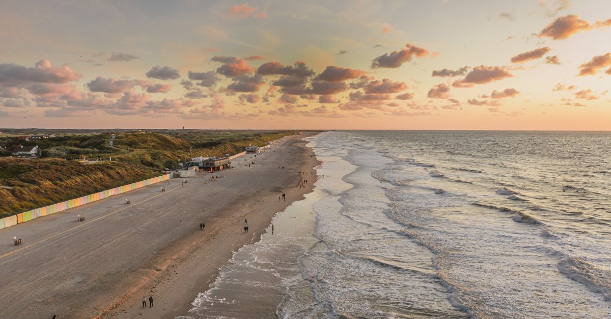 Hel Hela, Halbinsel Hela, polnische Ostsee, Ostseeurlaub Polen, Hel Tourismus, Urlaub an der Ostsee, Sehenswürdigkeiten Hel, Robbenstation Hel, Fokarium Hel, Museen Hel, Wassersport Polen, Tauchen Ostsee, Radweg R10, Hel Besucherzahlen, Polen Reisen, Ostseeorte Polen,