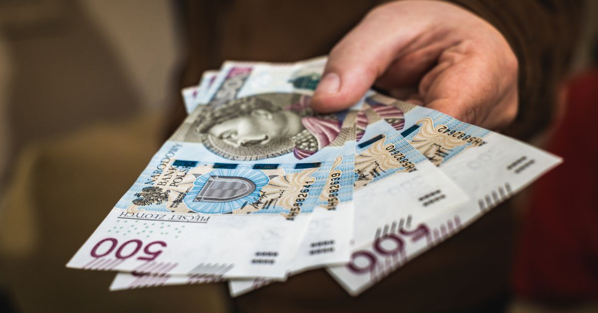 Polen Gehälter, GUS, Statistisches Amt Polen, Mediangehalt Polen, Medianlohn Polen, Durchschnittsgehalt Polen, Löhne in Polen, Einkommen Polen, Bruttogehalt Polen, Gehaltsstatistik Polen, Arbeitsmarkt Polen, Lohnentwicklung Polen,
