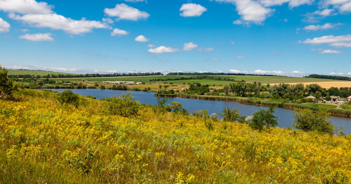 Polen Urlaub, Reiseziele Polen, Geheimtipps Polen, unbekannte Reiseziele Polen, Podlachien Urlaub, Podlasie Sehenswürdigkeiten, Ostpolen Reise, Białowieża-Urwald, Suwałki Region, Ermland und Masuren, Karpatenvorland Polen, Urlaub in Polen, Polen Tourismus, Polen Natururlaub, weniger überlaufene Reiseziele, touristische Geheimtipps Polen, Polen abseits der Touristenmassen,