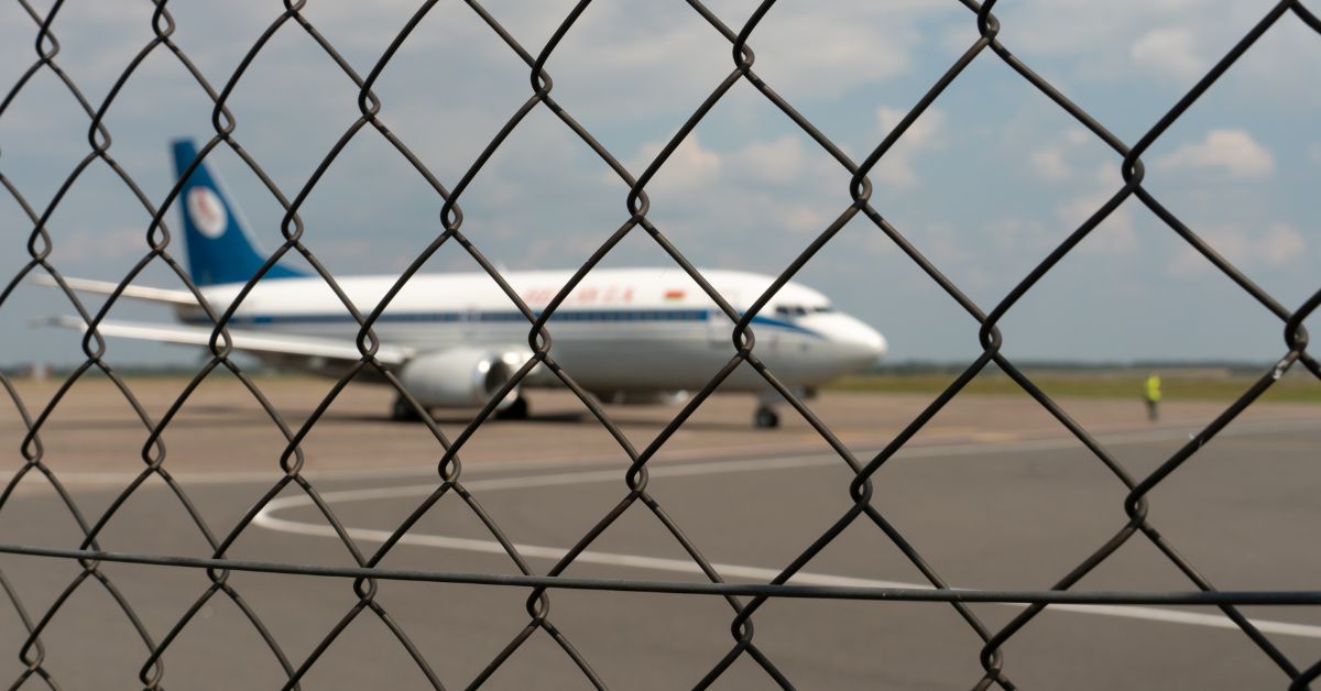 Flughafen Wrocław Breslau, Flughafen Breslau, Zwischenfall Flughafen Polen, Mann ohne Ticket im Flugzeug, 23-jähriger Tunesier, Flughafen Zwischenfall Polen, ohne Bordkarte ins Flugzeug,